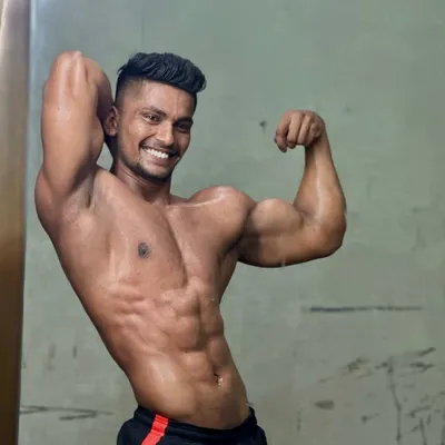 Rohit Burange ๐ฆ profile