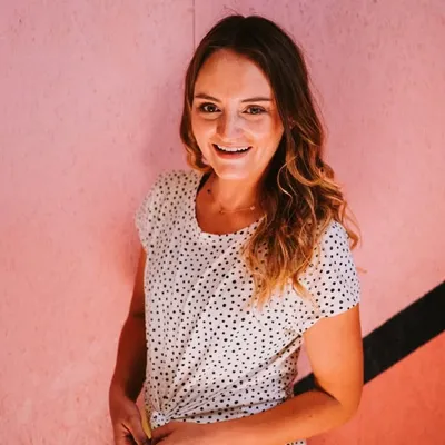 Céline I WOMEN’S COACH profile
