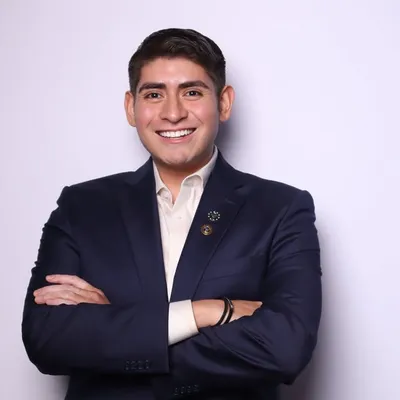 Francisco Leos Santoyo | Wellness Coach Instagram profile photo