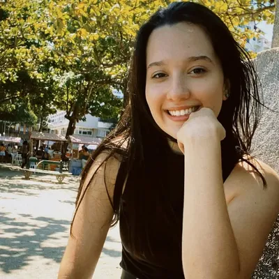 Camylla Reis profile