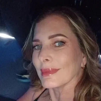 Leslie Stewart Vegas profile