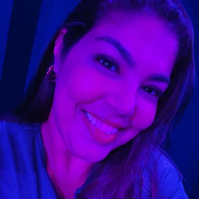 🧿 Flávia Gon Soares 🧿 profile
