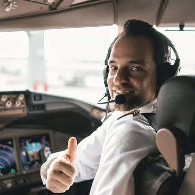 Benjamin | B777 Pilot profile