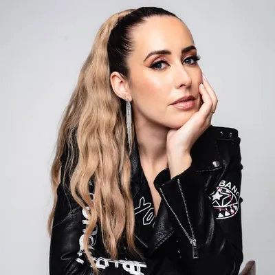 Floor Hansen profile