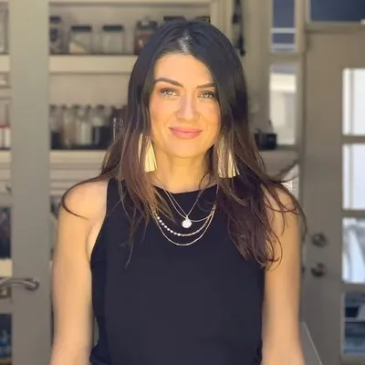 LIZ BAKERY & SUPERFOODS®️🍪 profile