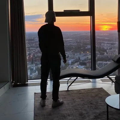 R O D E profile