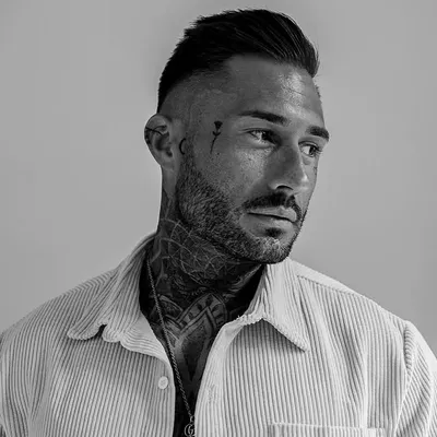Flo Buchholz profile