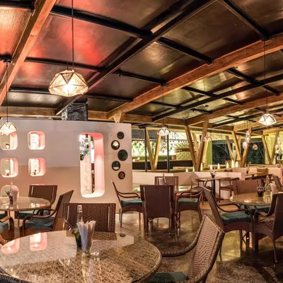Flow Terrace Bar and Grill profile