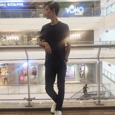Mayur ๐ profile