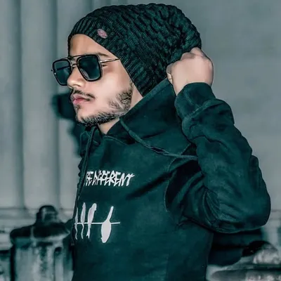 F โ R H โ N ๐ profile