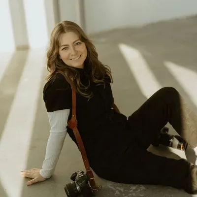 SK + CANADIAN PHOTOGRAPHER profile