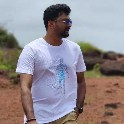 FOOD 24*7 vlogs profile