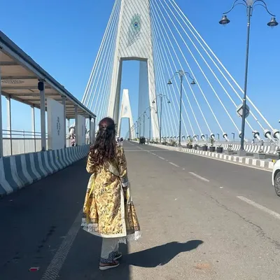 Food and Travel blogger profile