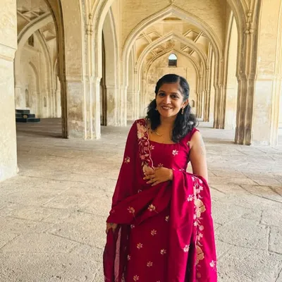Athulya Pradeep profile