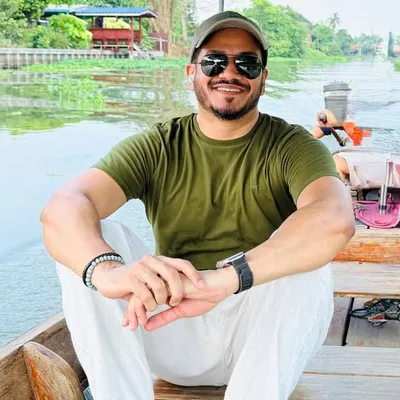 Raj profile