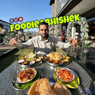 Foodie Abhi profile