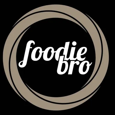foodie bro delivers🤘🏻 profile