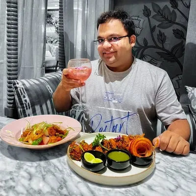 Prateek Mittal | Content Creator | Delhi | Noida | Food Blogger profile