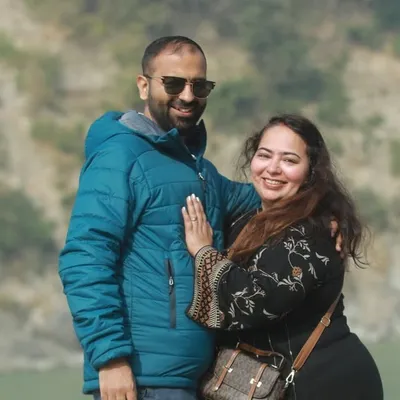 Ritika Piyush || Food & Travel couple profile