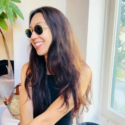 Elena Fora profile