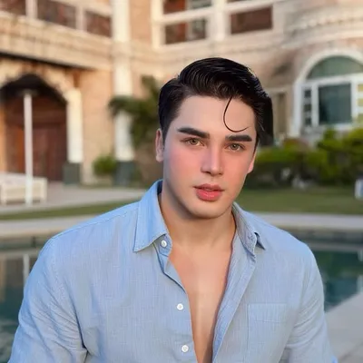 Ford Fernandez profile
