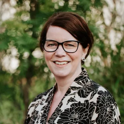 Cecilia Tidstrand - form&flora trädgårdsdesign profile