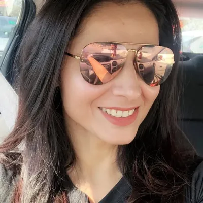 Raina Solanki profile