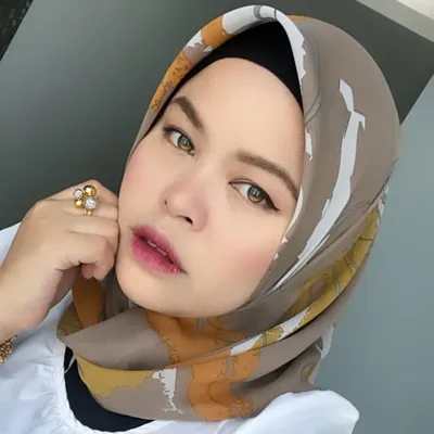 Founder Durian Crepe Rabi profile