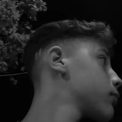 ๐๐๐ profile