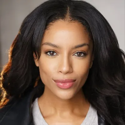 Francesca Amiker profile