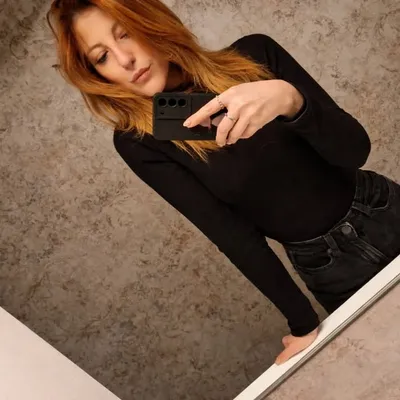 Francesca profile