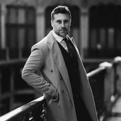 FRANCESCO PORTELLI | Street & Portrait Photographer profile