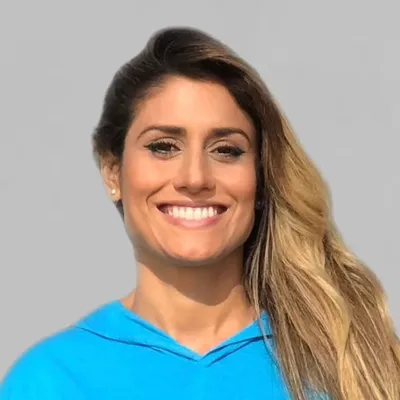 Francine Freire profile