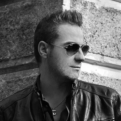 Francis TheBlueRoom profile