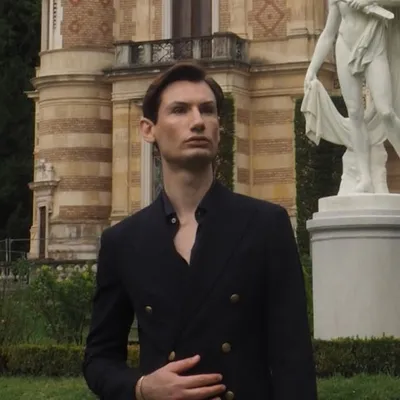 Francisco L C profile