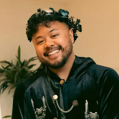 Francis Dominic ✨ Pop Culture + Lifestyle profile