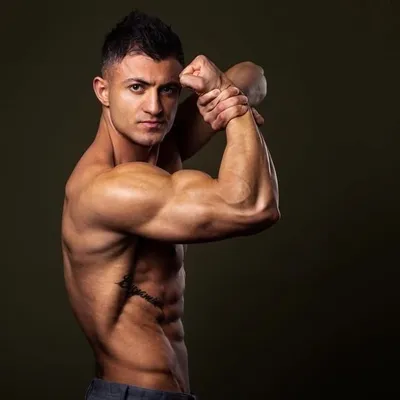 Franco Lombardo profile