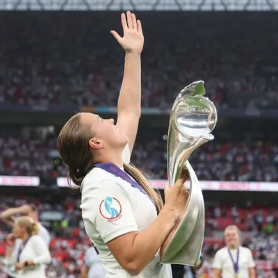 Fran Kirby profile