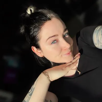 Babsi ๐ profile