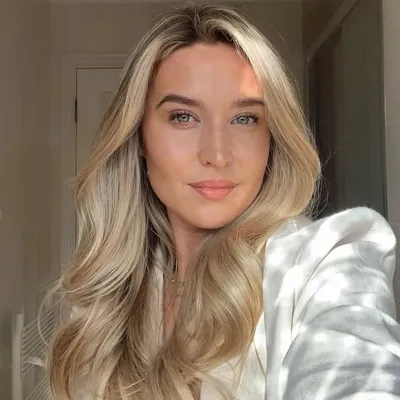 FREYA KILLIN. profile