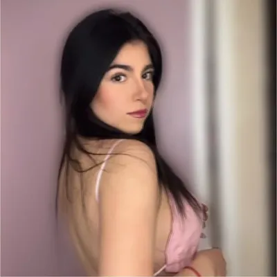 Frida Tostado profile