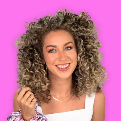 Chloe Homan▪️Curly Creator ▪️ Madison, WI