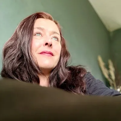 Froukje profile