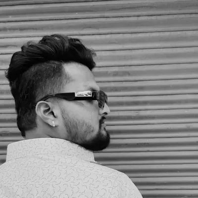दिग्विजय 👑 profile
