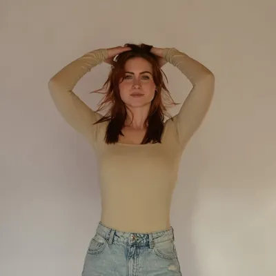 SARAH FUCHS🦊 profile