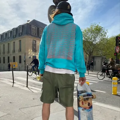 Fashion slaves everywhere. profile