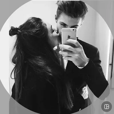WHATSAPP_FULL_SCREEN_STATUS profile