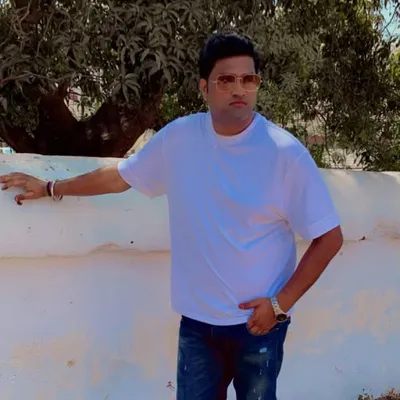 Ashish Sharma profile