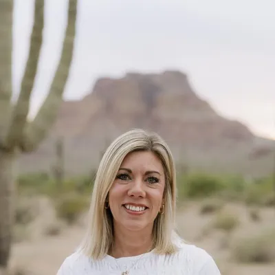 Courtney Emberlin Schloss profile
