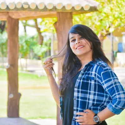 shivani gupta profile